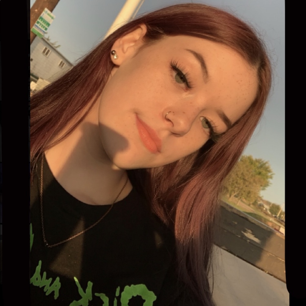 Meet your Posher, Savannah